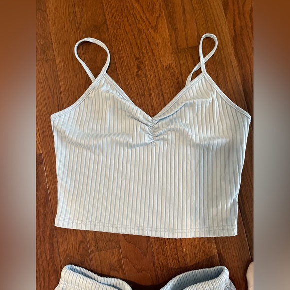 NWT Silky Pajama Set with Robe in Light Blue - Picture 8 of 8